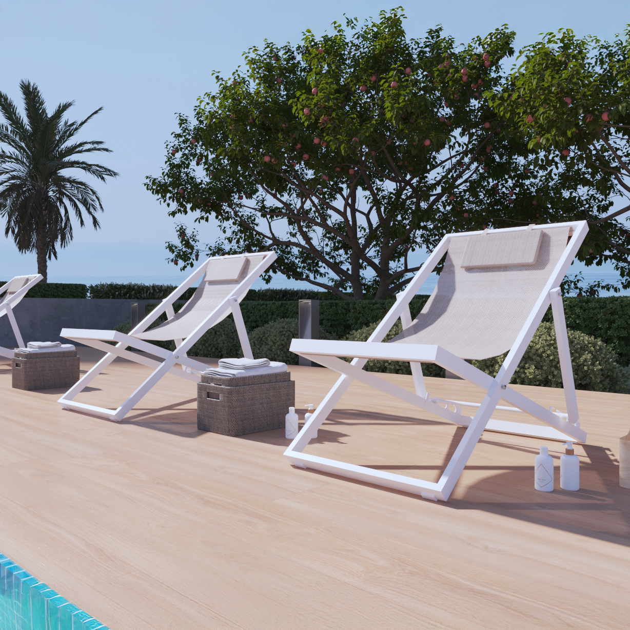 Newport Lounger (2 Colors)