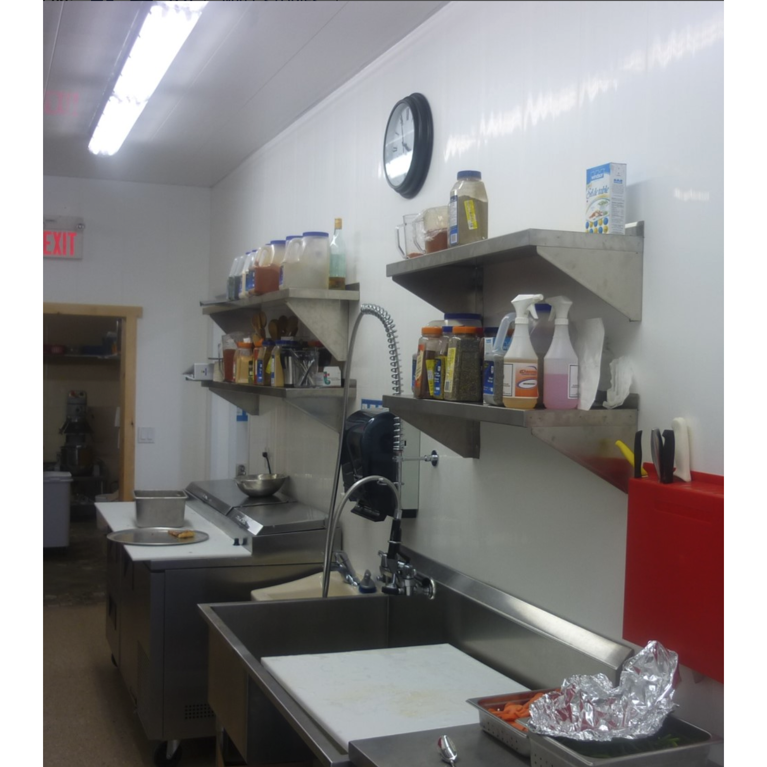 Durasheds Wall Panels Duramax PVC Interlocking PVC Wall and Ceiling Panel - Bright White 16 In. wide each x 96 In. long.